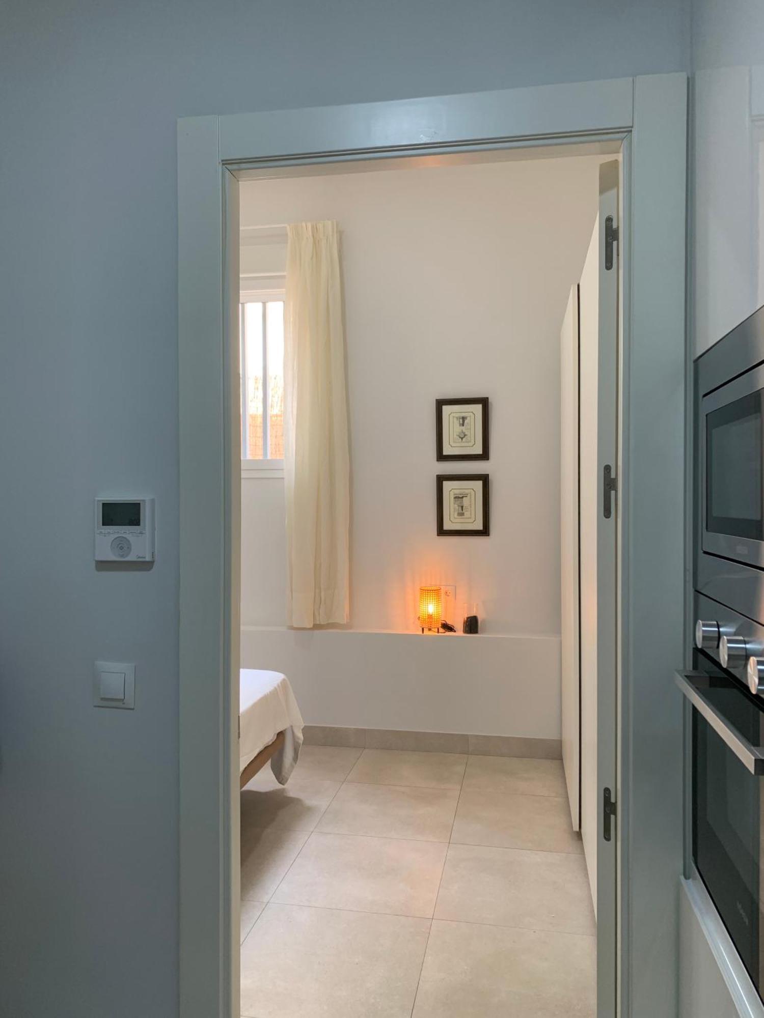 Apartamento Triana Moderno Seville Exterior photo