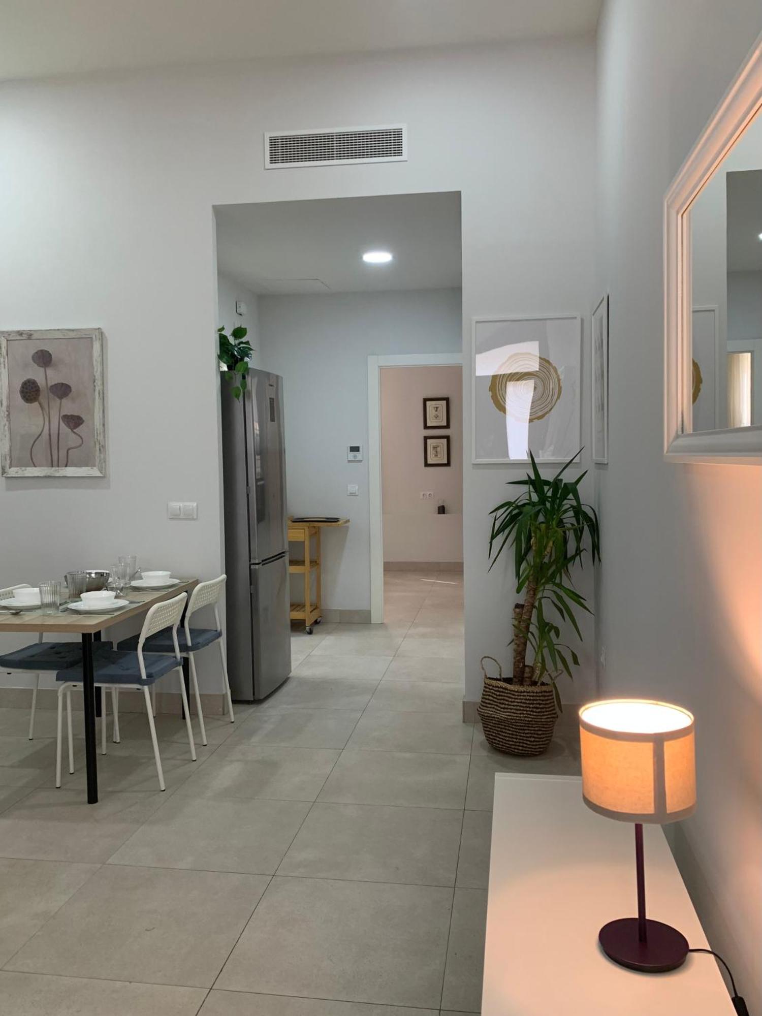 Apartamento Triana Moderno Seville Exterior photo